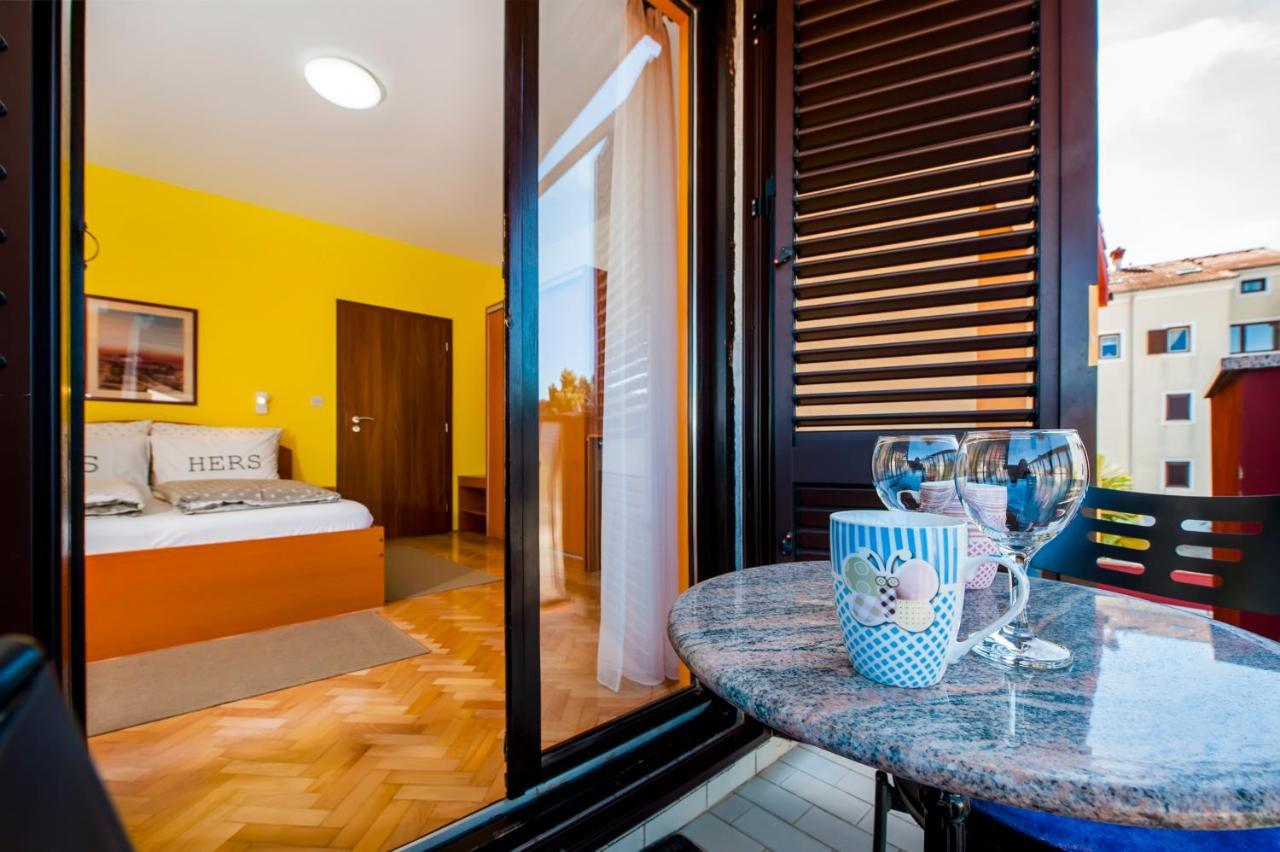Apartments Erik B&B Adults Only Ровин Екстериор снимка